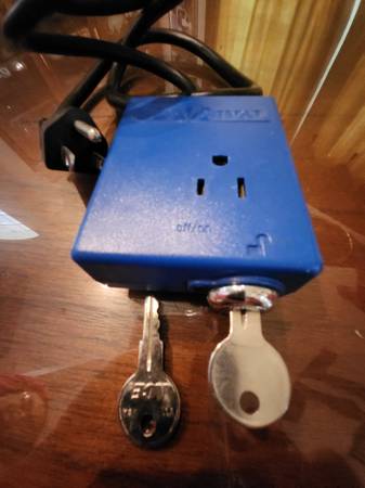 VoltBolt Wall Outlet Power Plug Lock-Out - Stop Kids Playing Video Gam 1