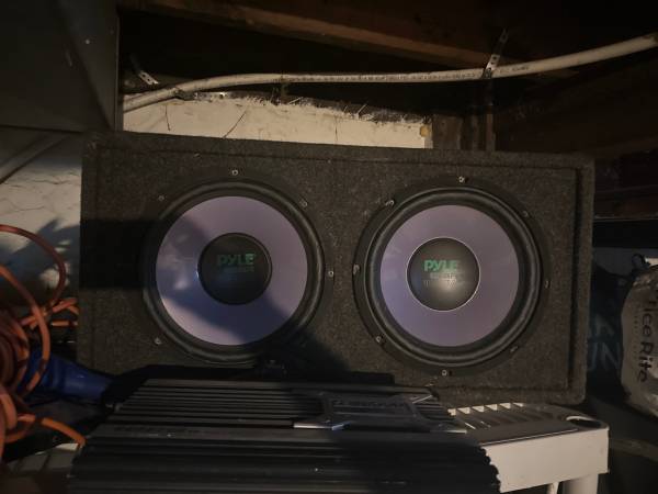 Boombox 1