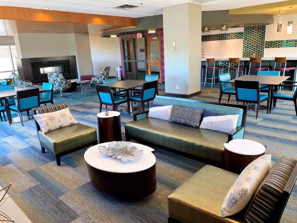 $1,524 / 1br - 650ft2 - 1 Bedroom Loft Style w/washer & dryer (Saint Paul)63868703659393122