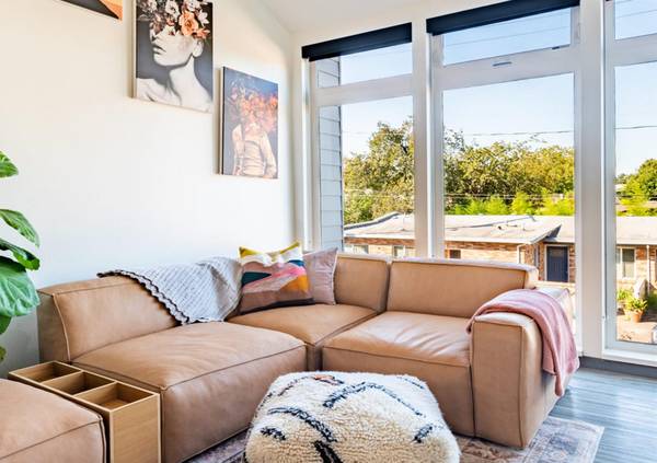 $700 / 1br - CALL for 2 FREE MTH + Furnished Patios w Lantern & Loft Layout Avail! (Rose City Park Neighborhood)63870108874753123