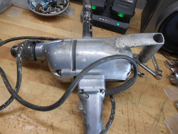 1/2 Craftsman drill & set of drills. 1