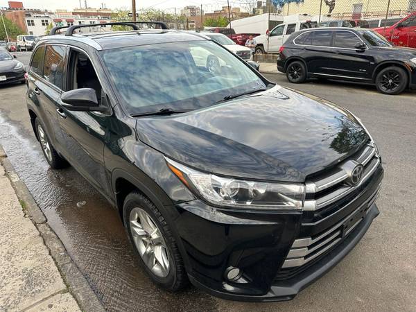 2017 Toyota Highlander Limited - $21,90063614264335105122