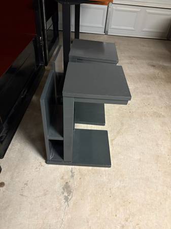 A pair - Mid century end table 1