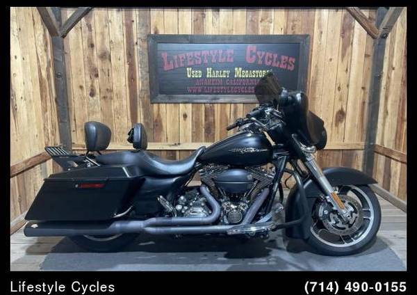 2010 Harley-Davidson Street Glide® Touring 1