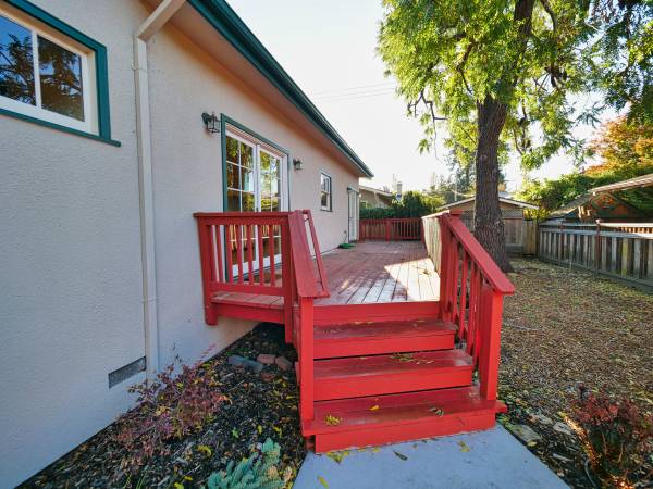 $4,800 / 3br - 1400ft2 - 4471 Pleasant Valley Ct Beautiful 3br 2ba Craftsman (oakland piedmont / montclair)63622930802051121