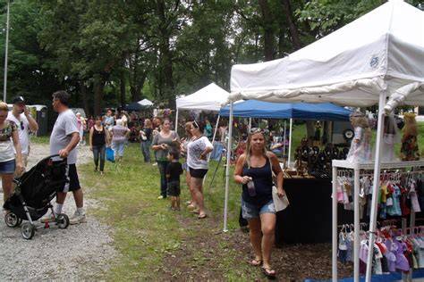 Flea Market Antiques Collectibles & Crafts 9/20/2025 New Lenox 1