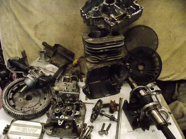 John Deere Lawn Tractor Engine Parts 280H07 Briggs 19hp Motor 1