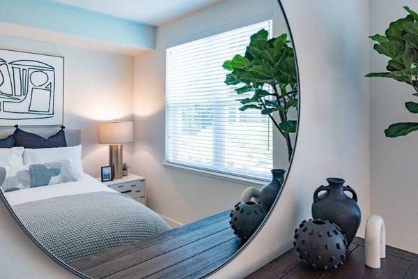 Veranda, In-Home A/C & Heating, 1/BD 1/BA 1