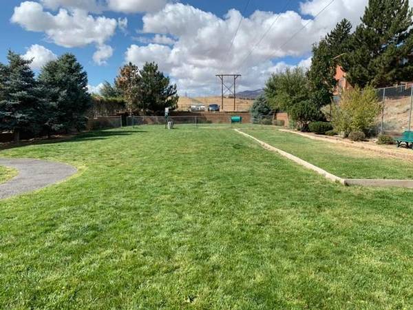 $1,475 / 2br - 850ft2 - Patio or Balcony, Extra Storage, Garbage Disposal (1 Assigned parking in front of building)63682273309569121