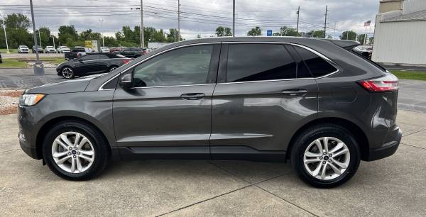 2019 FORD EDGE AWD SEL / 1-OWNER WITH PERFECT CARFAX - $12,900 (GREENFIELD)63621981871873123