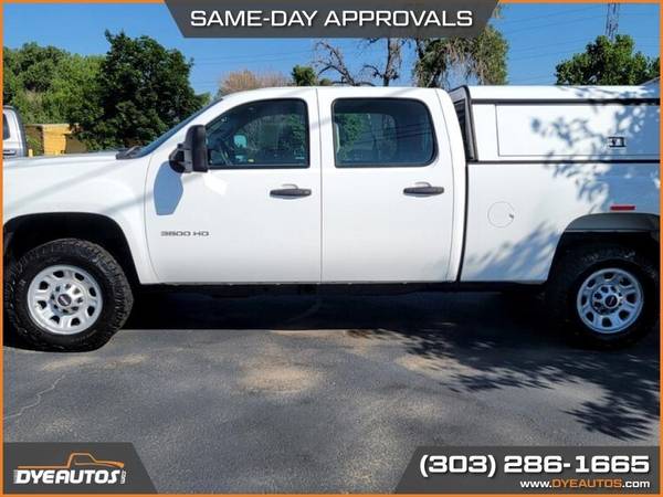 2012 GMC 3500 SLE crew 4x4 plow *Call 303-647-4210 for info/financing - $24,999 (+ Dye Autos)63619860757379124