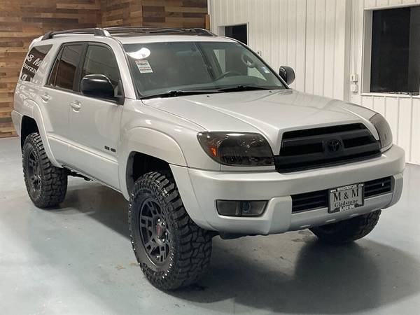 2005 Toyota 4Runner 4x4 4WD 4 Runner SR5  V6 / NEW LIFT NEW TRD WHEELS - $25,500 (M&M Investment Cars - Gladstone)63617215633923121