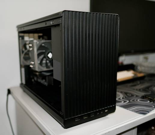Next-Level Gaming PC – Insane Power, Great Deal! - $899 (New York)63471136061057120