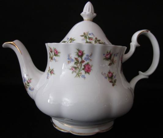 Tea Pot Body, Winsome, Royal Albert, England, Bone China 1