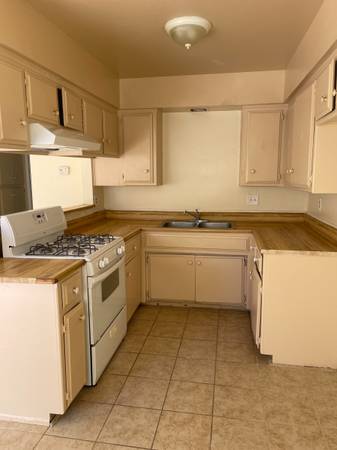 Unit for rent in Mojave, CA 1