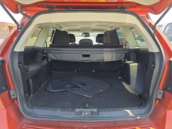 2013 Dodge Journey SXT 5 pasajeros AWD 3.6 V6 opciones de financiamiento limpias! - $7,995 (Ride Auto Sales de Burnsville)63502552453121123