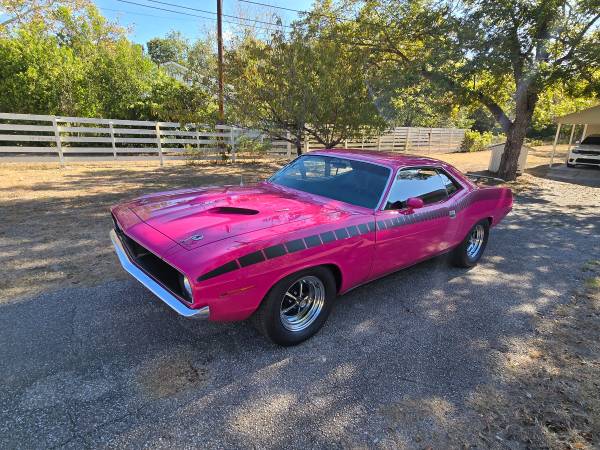 Looking for 69 70 71 barracuda or 68 69 70 charger 1
