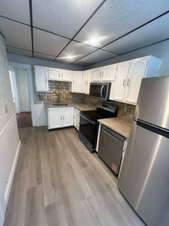 $2,350 / 2br - Conveniently located Watertown 2 Bed Available Now63810013522305120