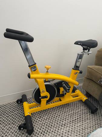 Fitnex X5 Compact Upright Exercise Bike 1