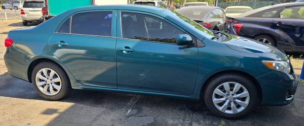 $ 7999.00 CASH PRICE - TOYOTA COROLLA 2010 - $7,999 (CANOGA PARK)63615935597441123