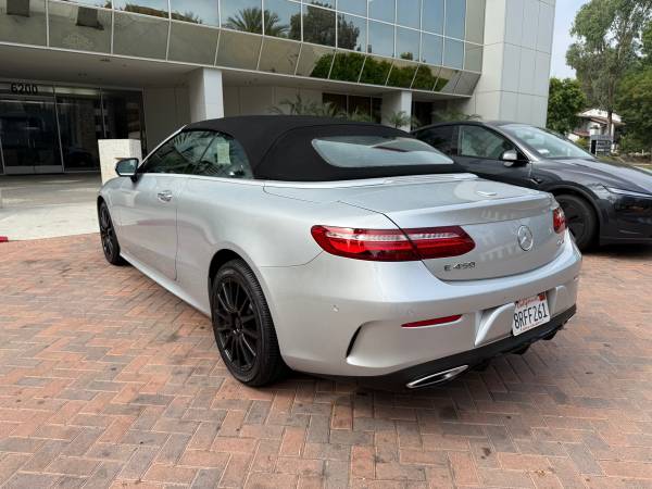 Mercedes Benz E450 Cabriolet - $29.90063470773162241123