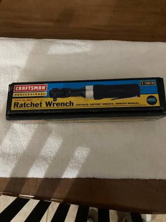 Craftsman 3/8 Inch Drive Ratchet Wrench 1
