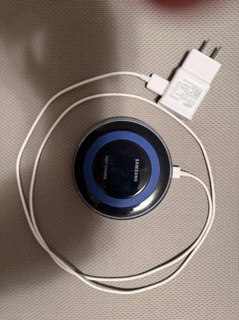 Samsung EP-PN920 Wireless Charging Pad 1