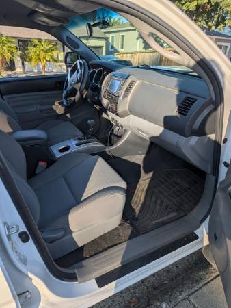 2015 Toyota Tacoma - Photo 10