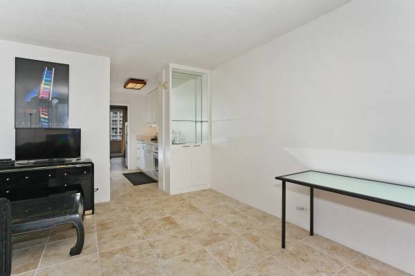 $2,000 / 1br - 675ft2 - Tradewinds Hotel - Furnished (1) Bedroom-All Utilities Included! (Waikiki - Ala Moana)63939527916035122