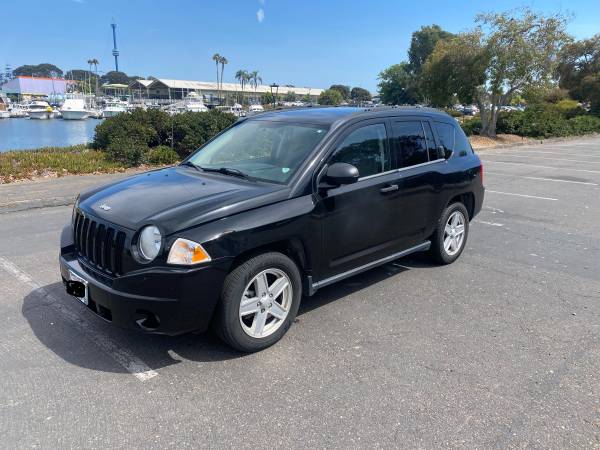 2007 Jeep Compass 1