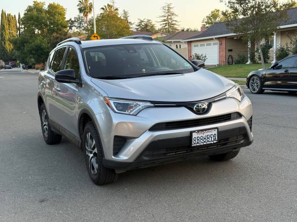 2018 Toyota RAV4 AWD - 66K miles - Single Owner - $18,900 (cupertino)63617844491523122