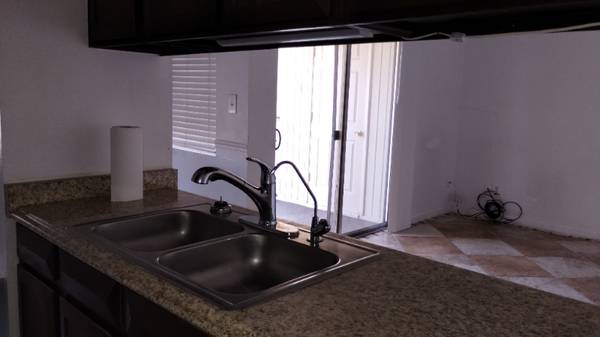 $895.00 / 2br - 55 and older community63623968890243124