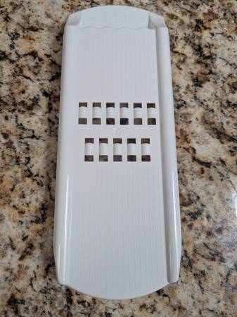 Pampered Chef Veggie Strip Maker 1