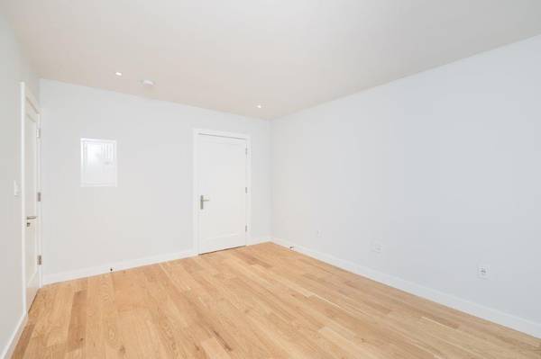 $3,250 / 1br - Somerville 1 Bed/1 Bath Modern Apartment | Near Gilman Square63620449316355124