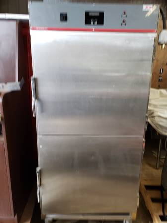 Carter-Hoffmann RTB341 Quicktherm Rethermalizer/cook and hold Cabinet 1