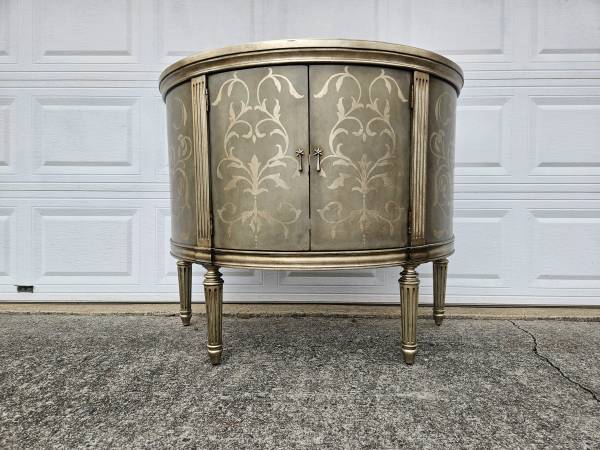 Drexel Heritage demilune half moon storage cabinet / accent chest 1