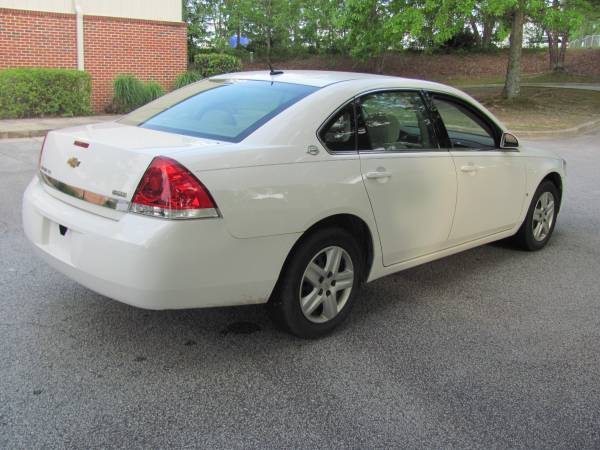 2008 CHEVROLET IMPALA LS; BLANCO/CAQUI; 24 K. Mi/ BUENO - $7,995 (conyers)63621061348227124