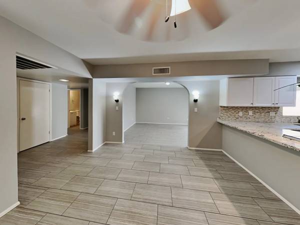 $1,165 / 3br - 1613ft2 - Marvelous 3Bed 2Bath Home (Tempe)64047707946883122