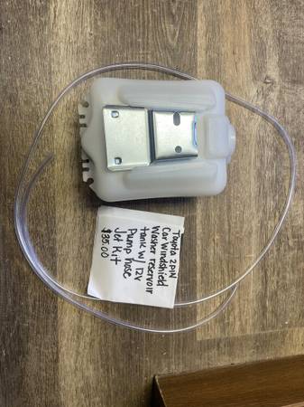 For Toyota 2Pin Car Windshield Washer Reservoir Tank with 12V Pump Hos 1