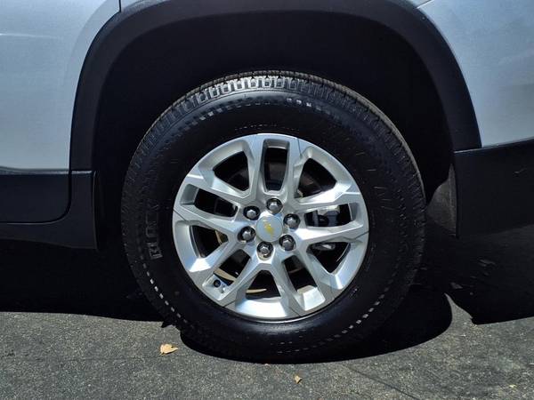 Chevrolet Traverse Silver 2020 ***¡¡¡GRAN OFERTA!!!*** - $19,876 (1000 OAKS / LOS ÁNGELES Y VENTURA)63624654254339123