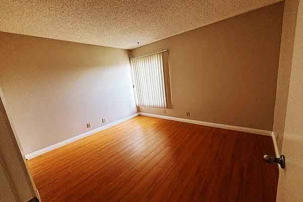 $1,020 / 2hab - 825ft2 - 🌾 Cosecha la Casa Perfecta – ¡Pré-lease de 2 Habitaciones! (Los Ángeles, CA)63701053910403122