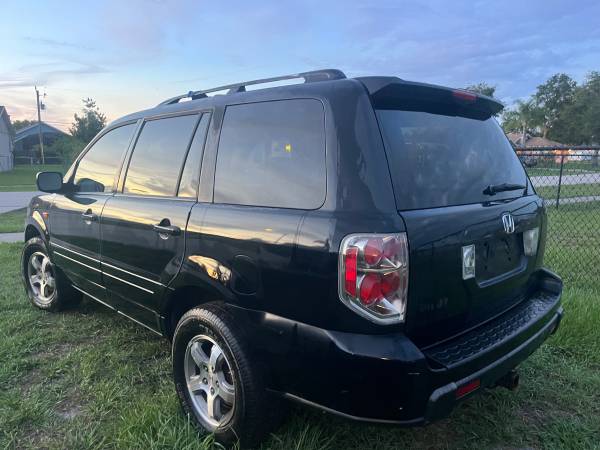 Honda Pilot - $2900 (Sanford)63483462980353123