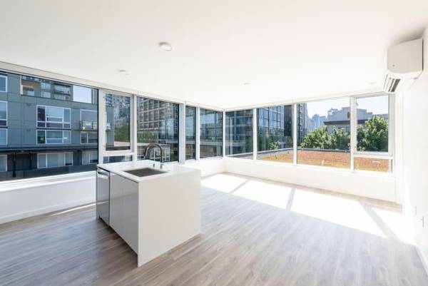 $2,025 / 466ft2 - Water Views; Select Units, A/C Standard, EV Charging Spots; Reserved (Belltown Waterfront)63929303480067122