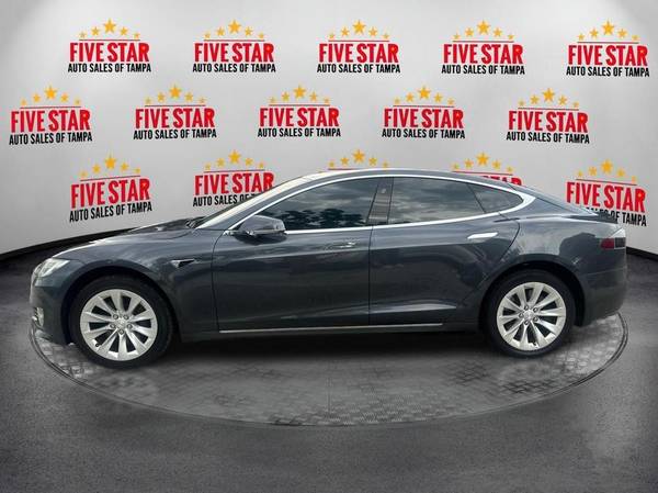 2018 Tesla {{vehicle.model}} BAJAS CUOTAS MENSUALES!!!!!!!!!!! AWD Tracción en las cuatro ruedas Eléctrico - $20,995 (Five Star Auto Sales De Tampa)63443101500929123