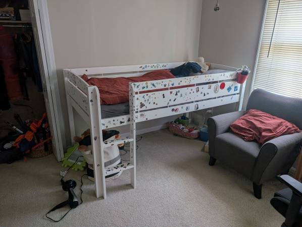Free wood loft bed for kids 1