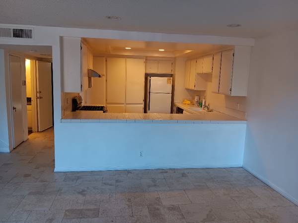 $3500.00 / 3br - 1358ft2 - Gated 3 Bedrooms in North Hills63818727770497122