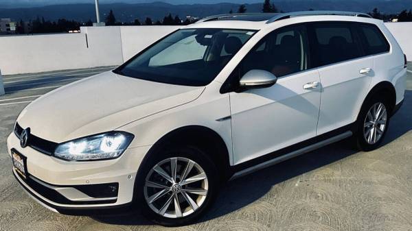 2017 Volkswagen Golf Alltrack TSI SE 4Motion  4dr Wagon 6A Wagon AWD A - $19,995 (1555 W San Carlos St  San Jose, CA 95126)63624254650369124