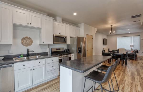 $1,800 / 2br - 1000ft2 - Sheridan WY townhome (Sheridan)63829654357123121