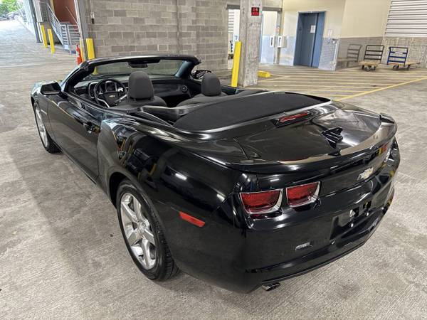 Chevrolet Camaro convert black on black automatic - $12,480 (SEATTLE)63470762397569124