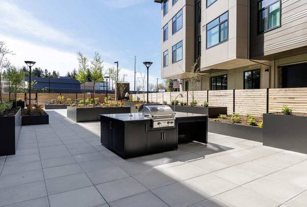 $1,941 / 3br - 921ft2 - Pet-Friendly Homes with Fitness, Fun, and Convenience! (27606 Pacific Hwy S, Federal Way, WA)63944961213442123